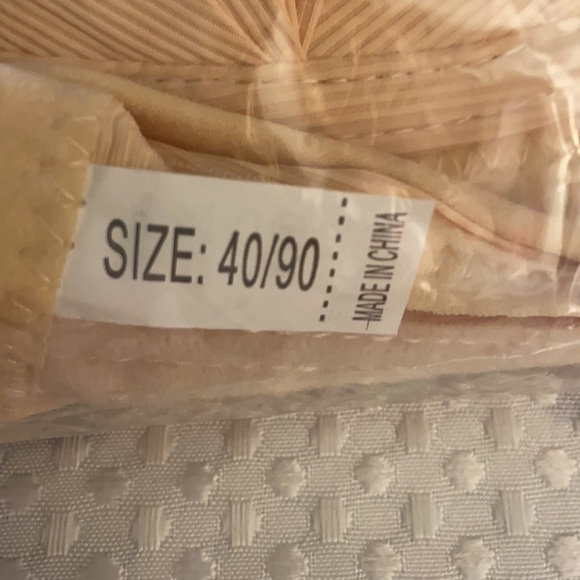 Bundle of 3 Bras (New) - Picture 8 of 15